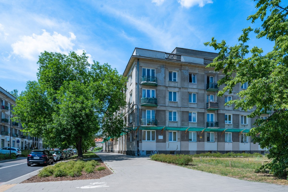 2 pokoje przy stacji metra Stare Bielany