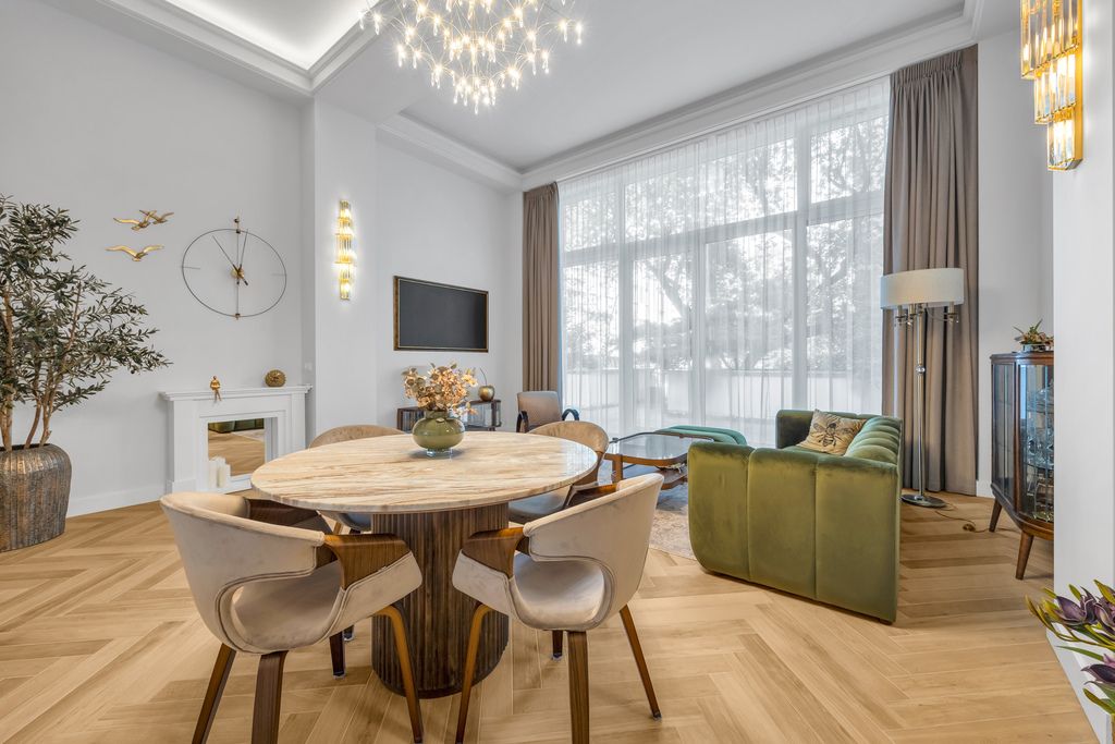 Multico Residence  Wysoki Standard  Basen