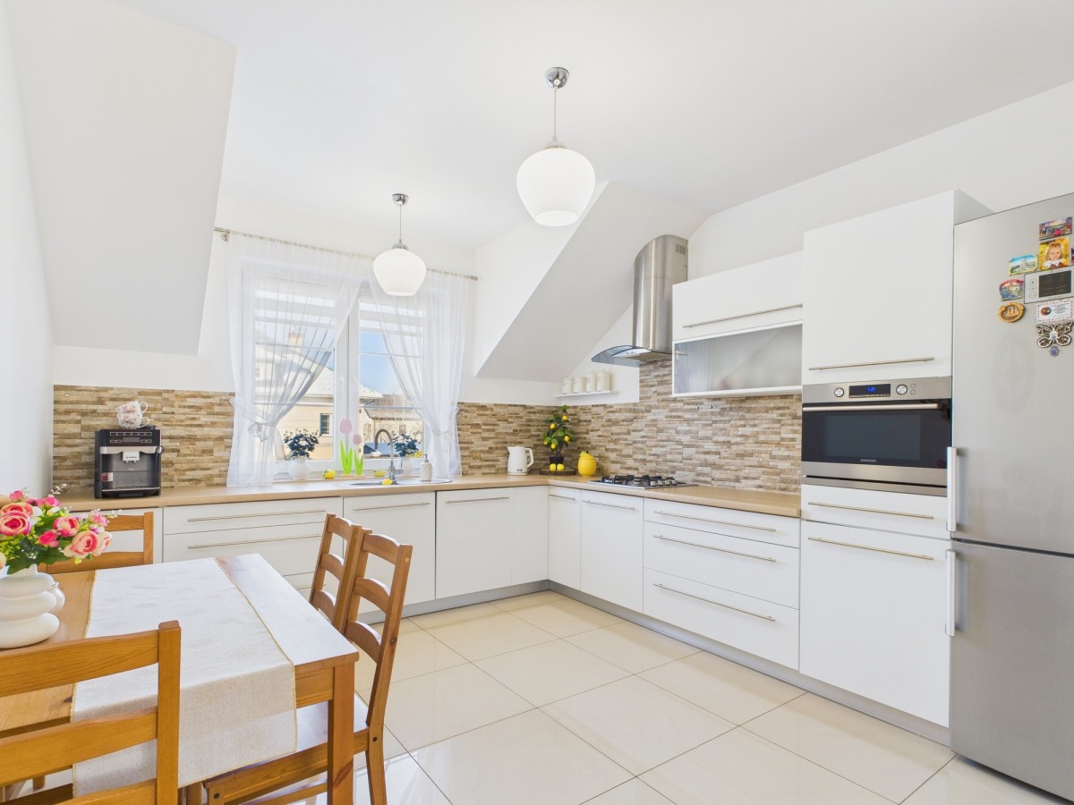 Mieszkanie 75 m² + ogródek 100 m² Kobyłka Zalasek