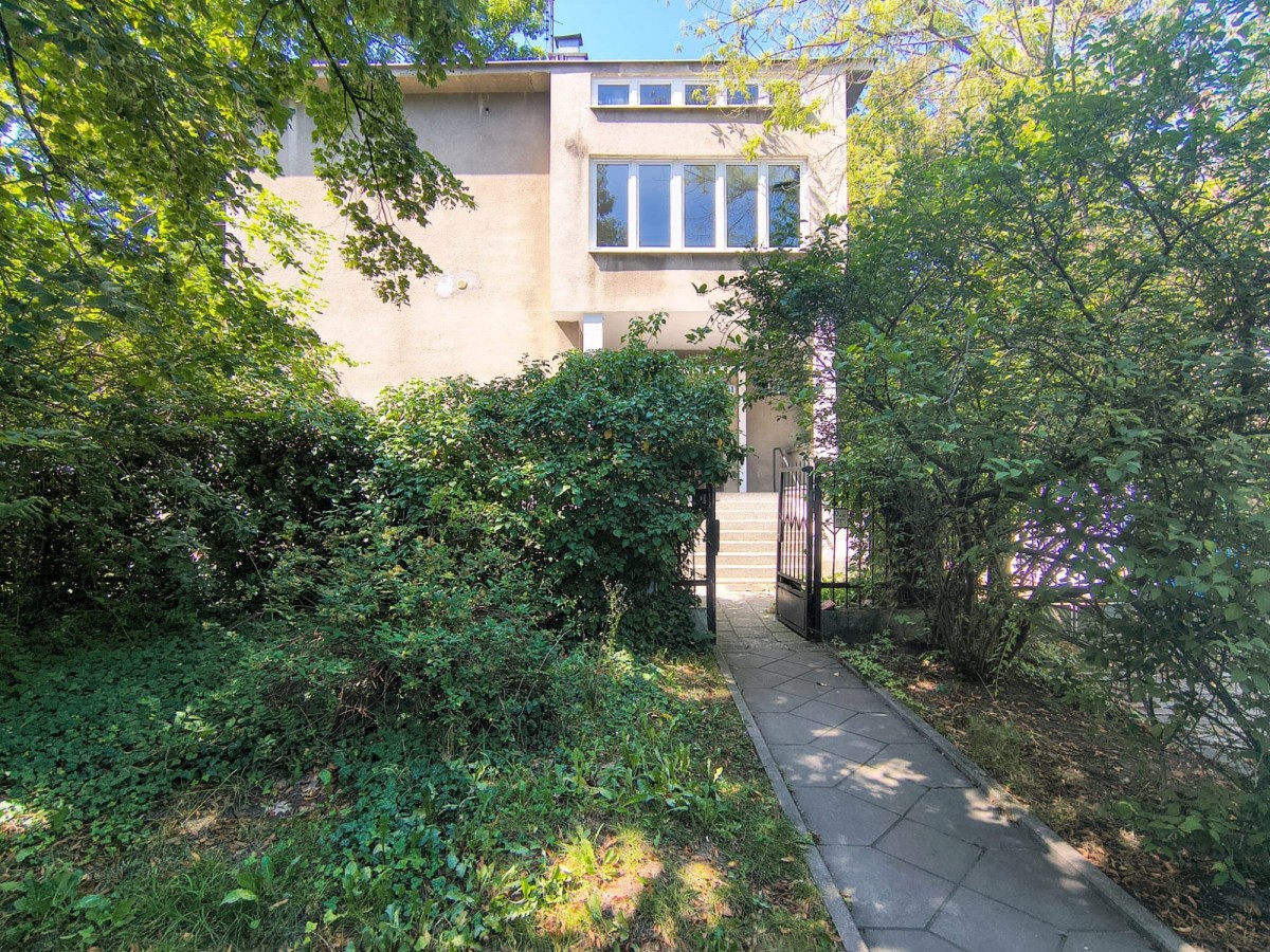 Stary Żoliborz | 61 m² | 3 pokoje | kamienica