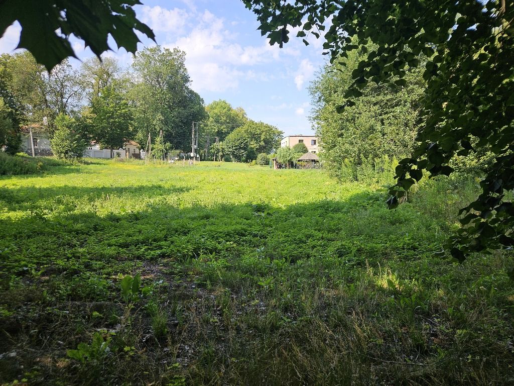 GRUNT INWESTYCYJNY 2500 m²  POZWOLENIE NA BUDOWĘ