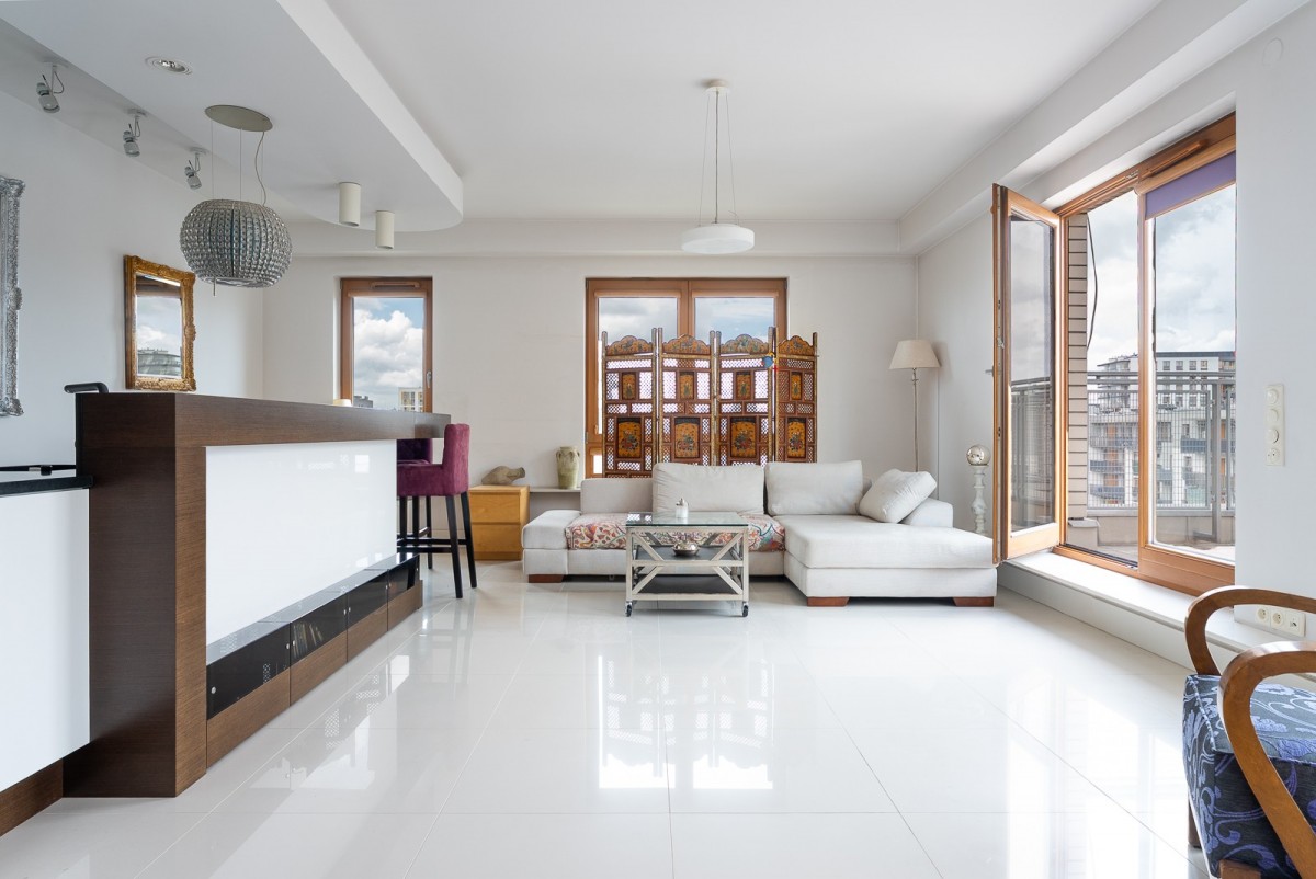 Kompaktowy penthouse  1 sypialnia taras klima