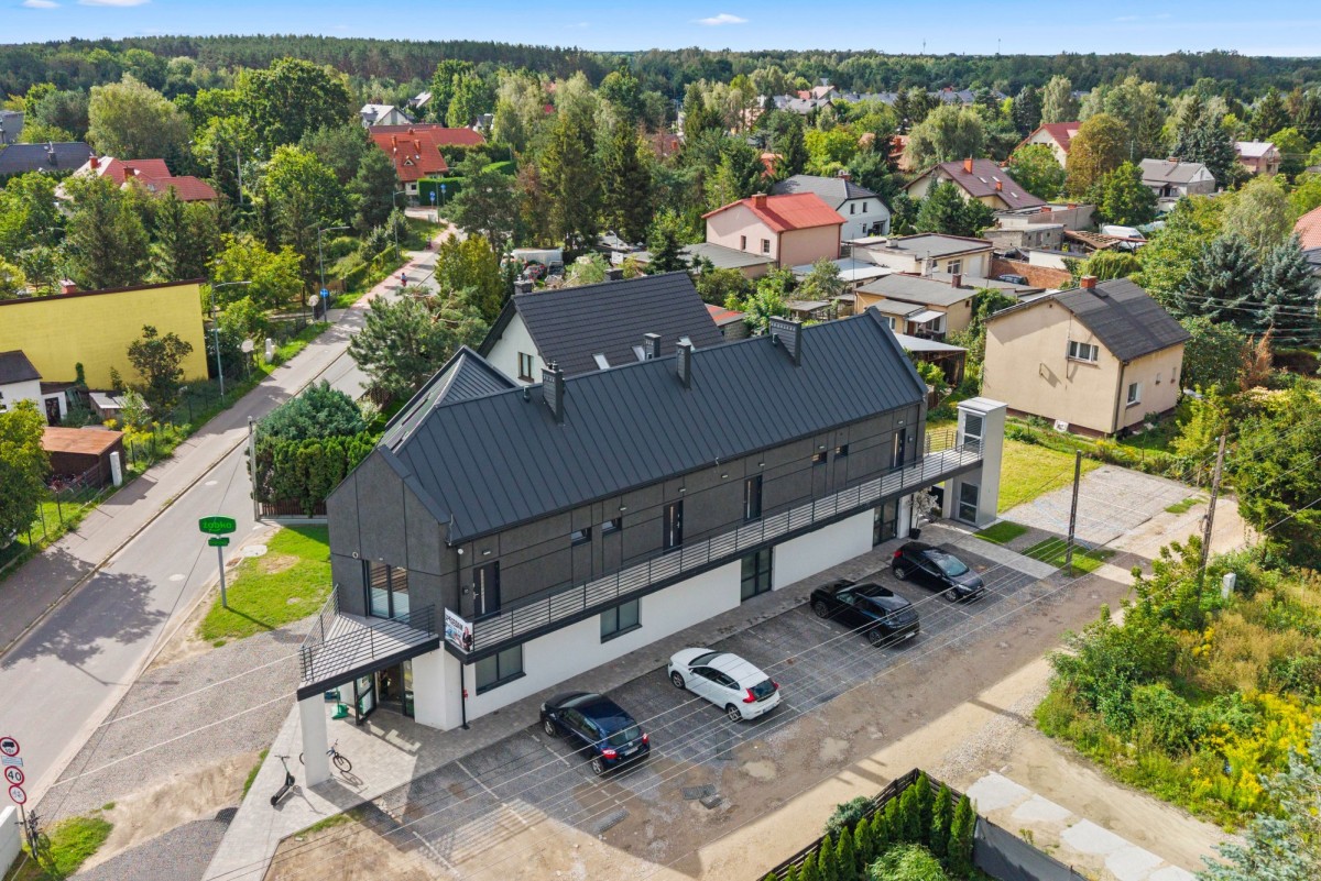 Lokal usługowy z pełnym wyposażeniem /gabinet/