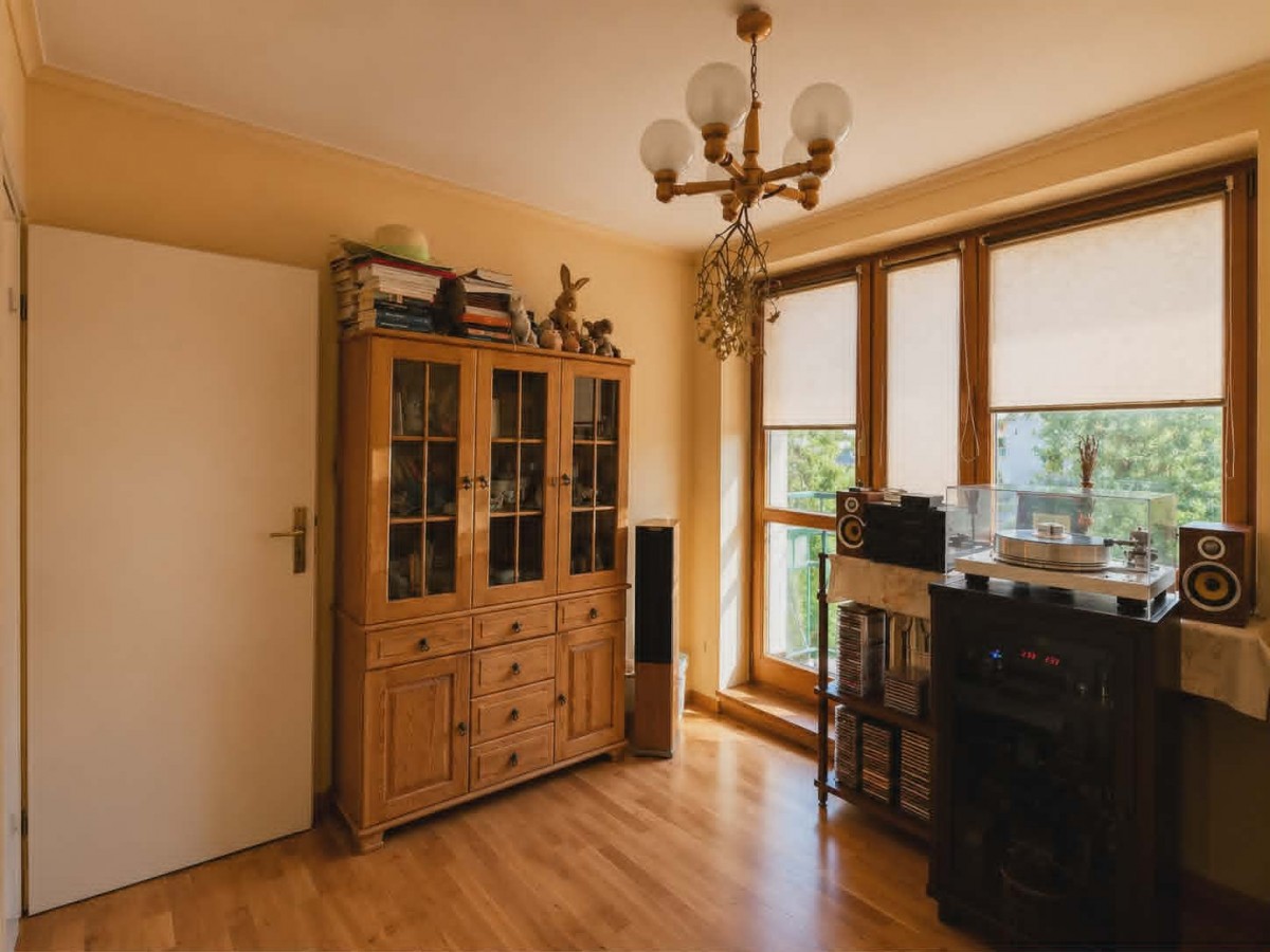 2 pokoje przy Lesie Lindego | Metro | Duży balkon