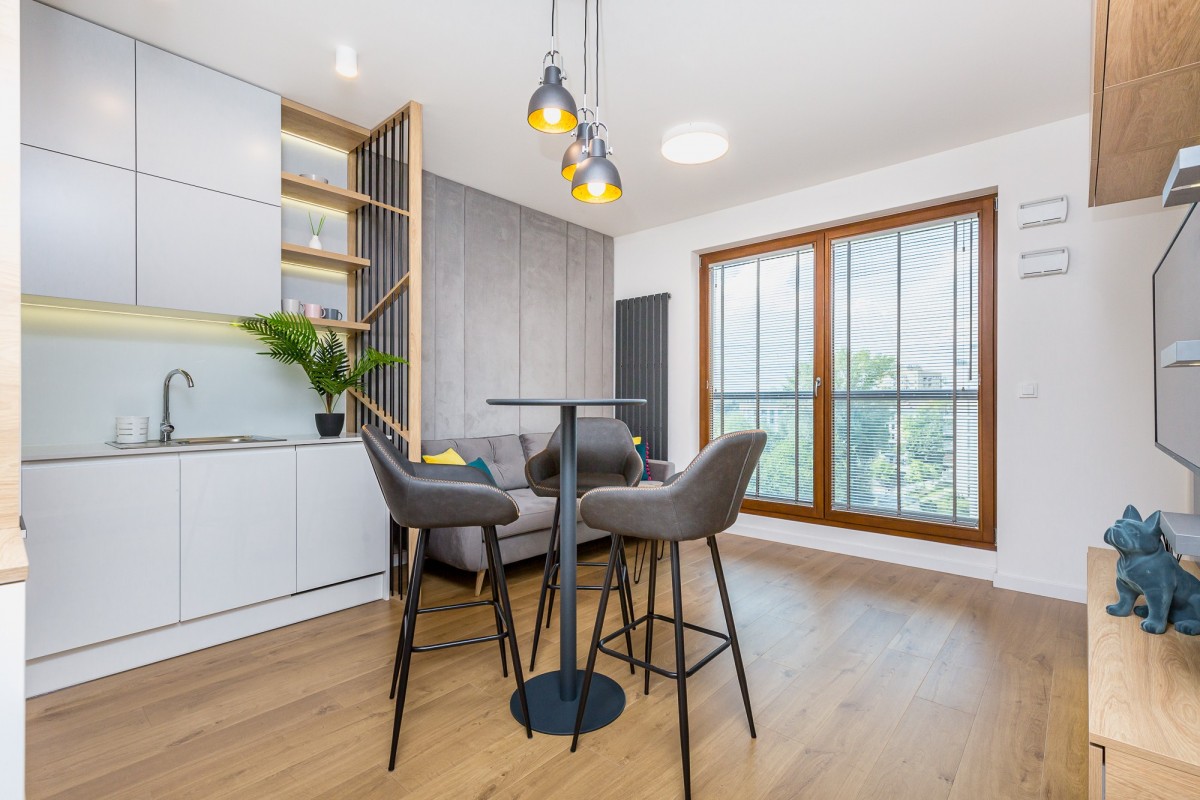 Stylowe studio z balkonem na Woli