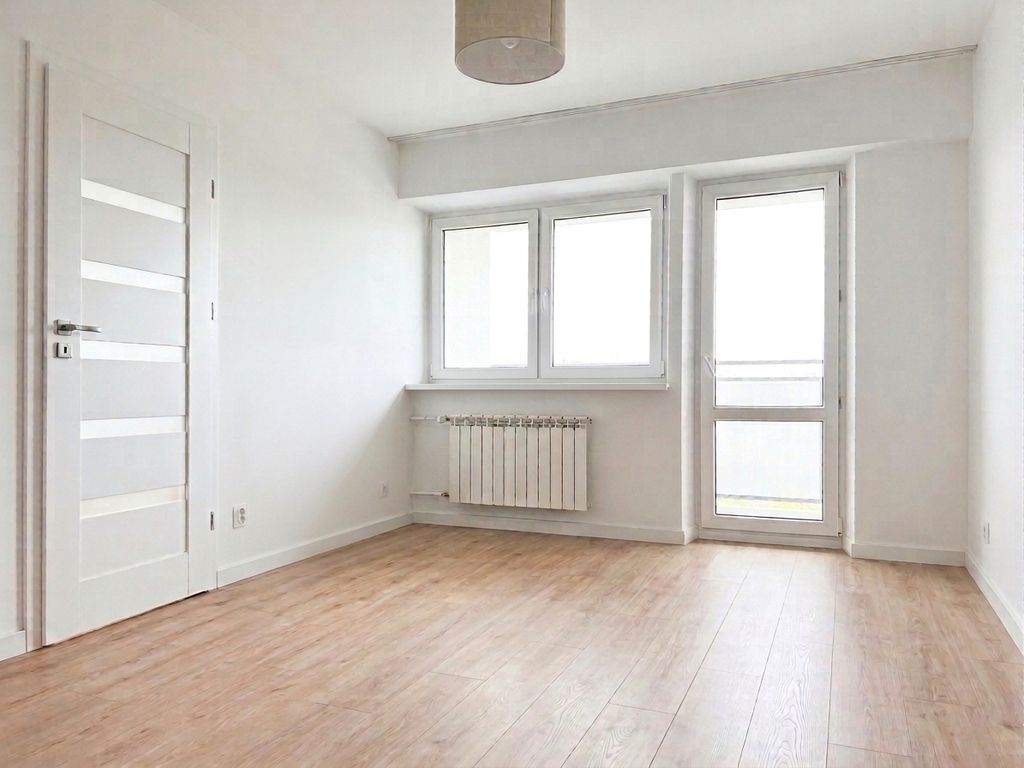 Sprawdź >>3 pok, 46 m², 1 piętro, po remoncie