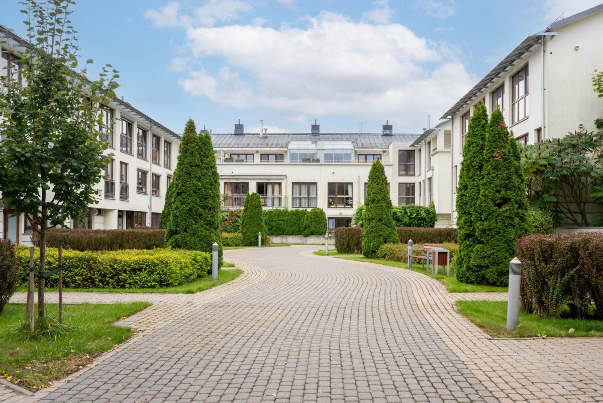 WYJĄTKOWY SEGMENT W REZYDENCJI KRÓLEWSKIEJ 320 m2