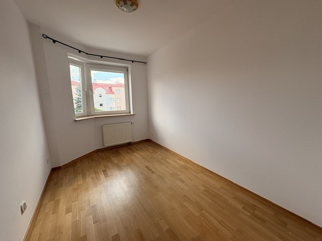 26608943