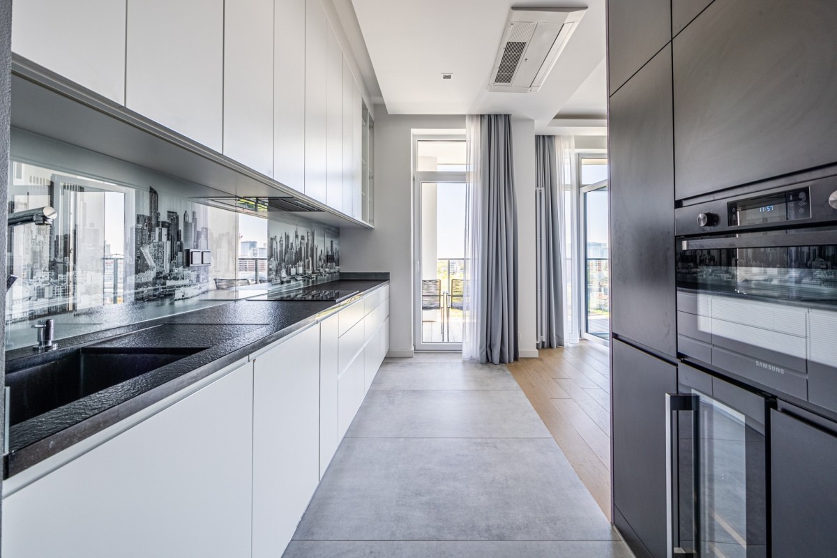 Żoliborz – Przestronny apartament z tarasem