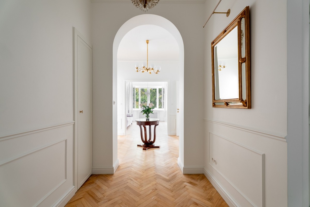 Reprezentacyjny apartament przy parku Łazienkowski