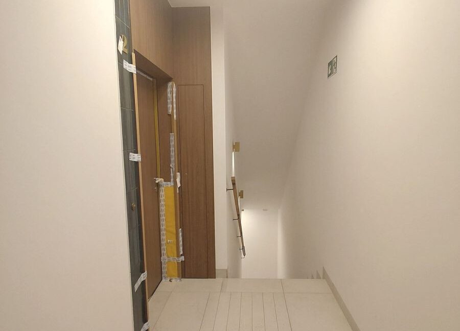 26717598