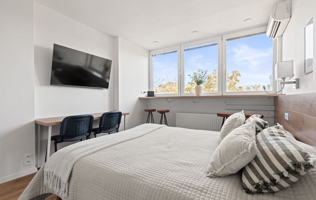 26772984